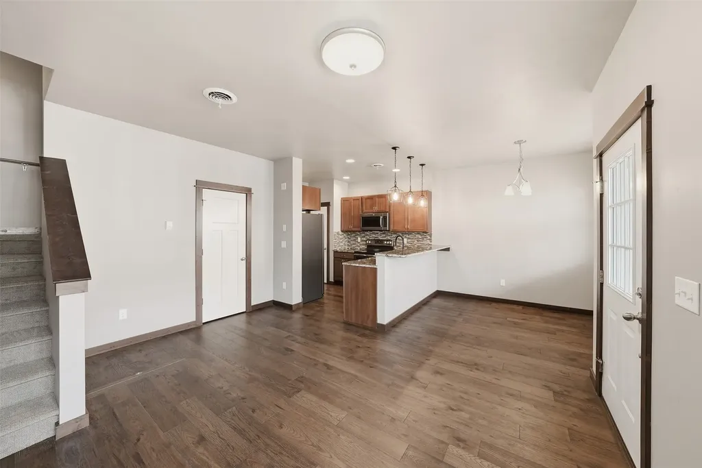 4348 Glenwood Drive Bozeman MT 59718