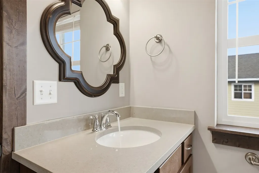 4348 Glenwood Drive Bozeman MT 59718