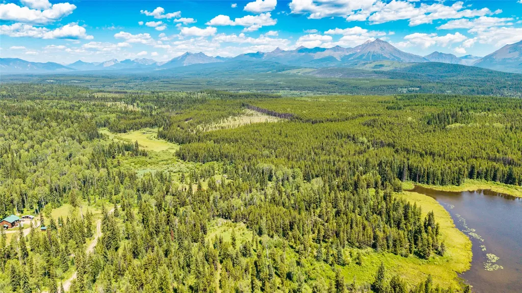 16445 North Fork Road Polebridge MT 59928