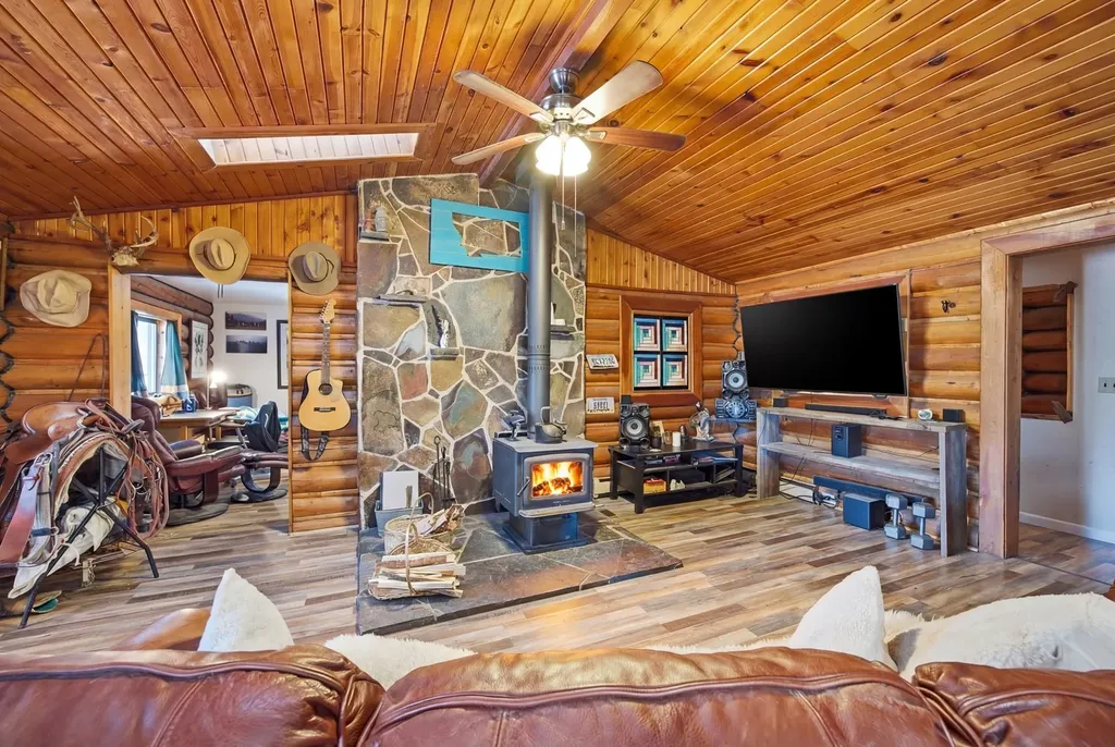 875 Hidden Treasure Court Bonner MT 59823