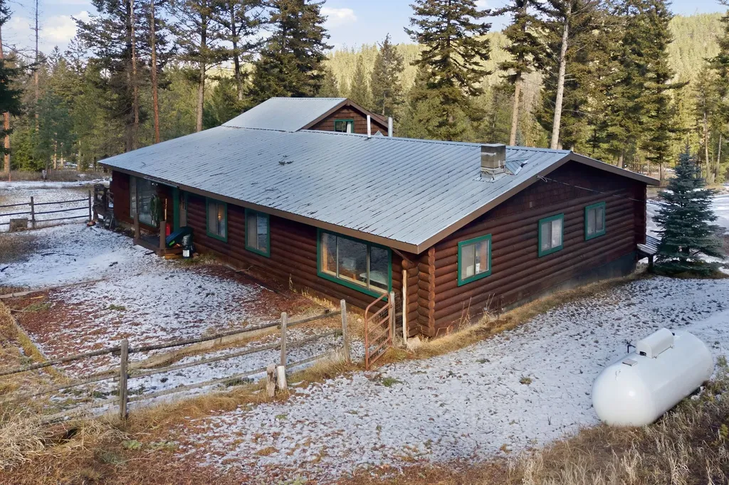 875 Hidden Treasure Court Bonner MT 59823