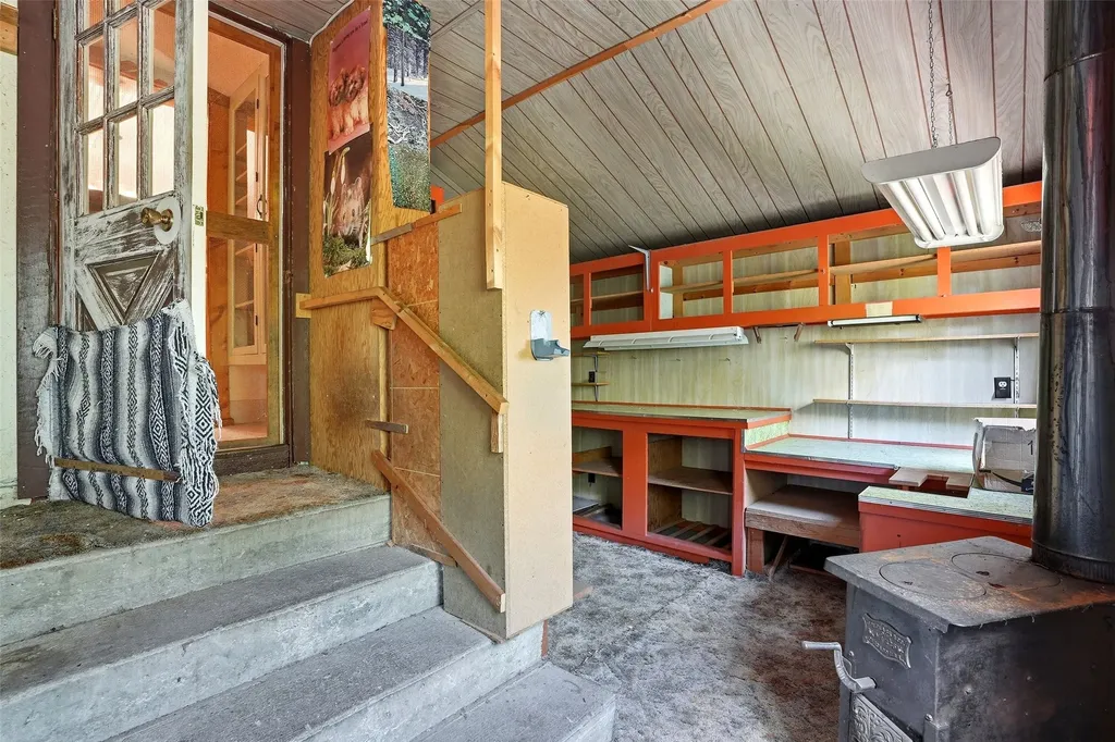 366 Blodgett Camp Road Hamilton MT 59840