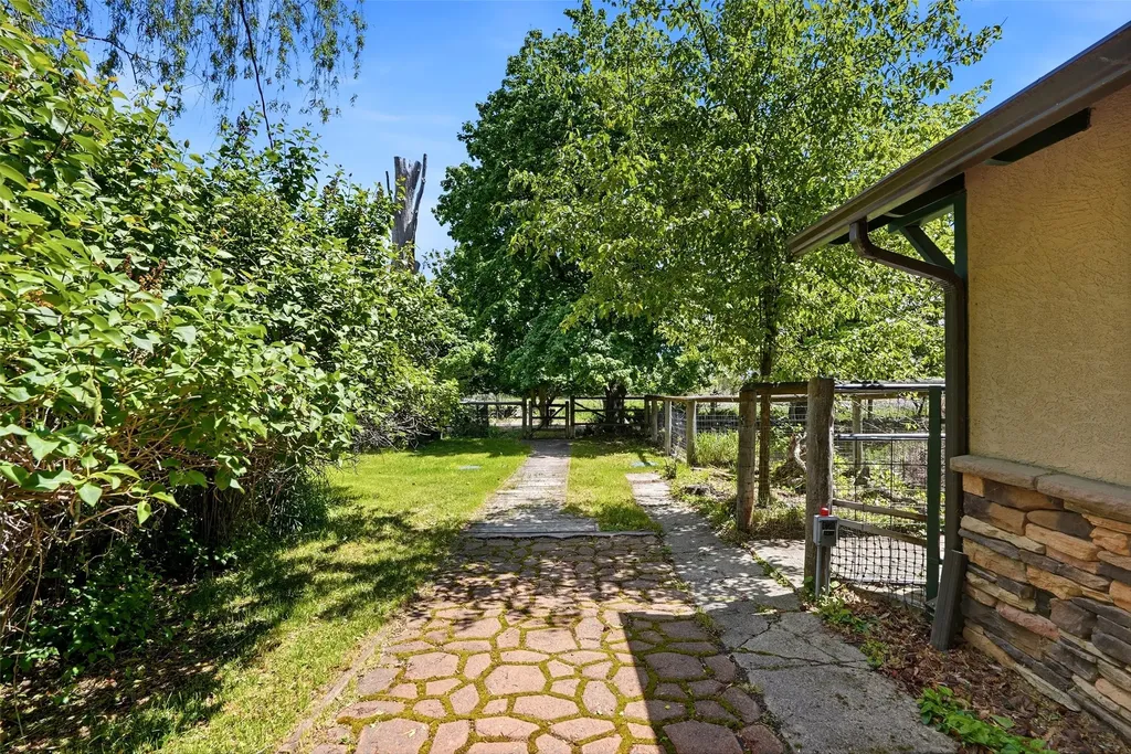366 Blodgett Camp Road Hamilton MT 59840