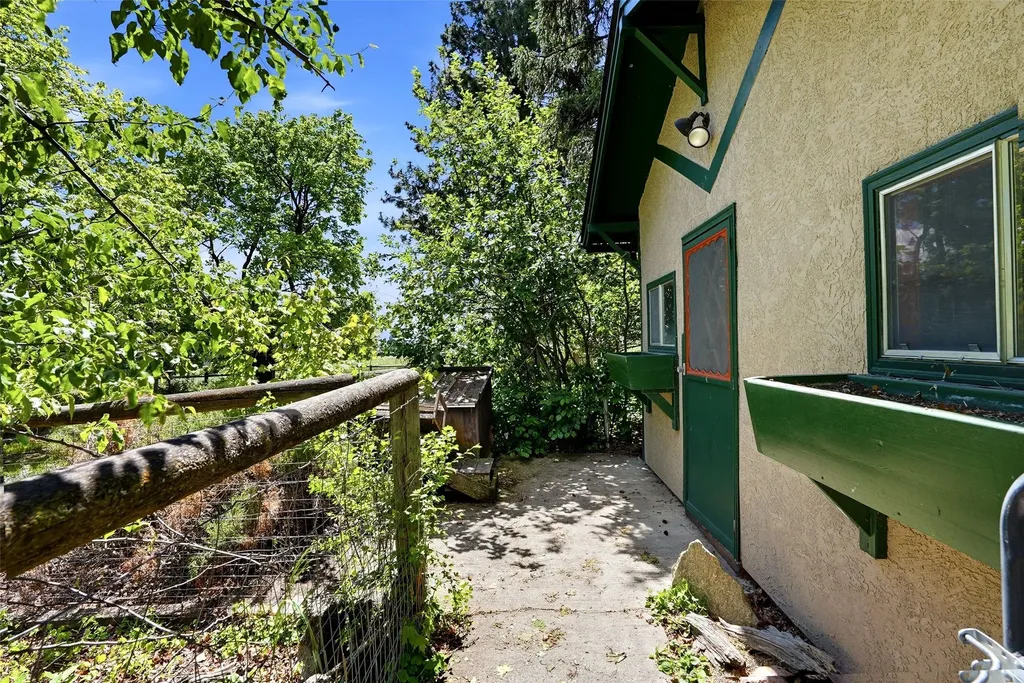 366 Blodgett Camp Road Hamilton MT 59840