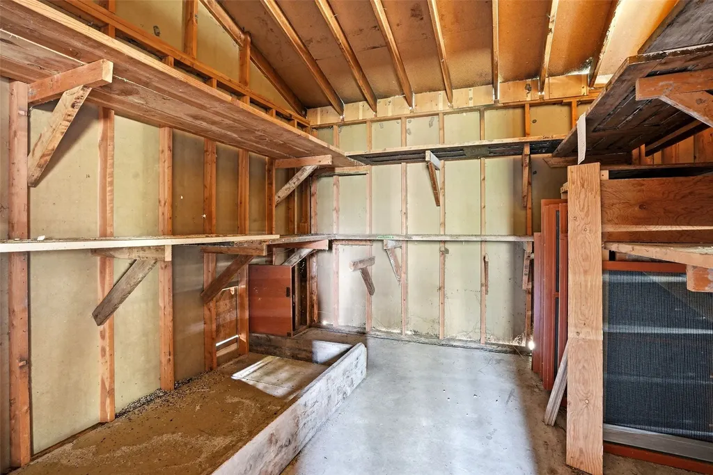 366 Blodgett Camp Road Hamilton MT 59840