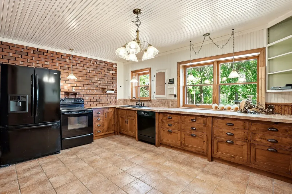 366 Blodgett Camp Road Hamilton MT 59840