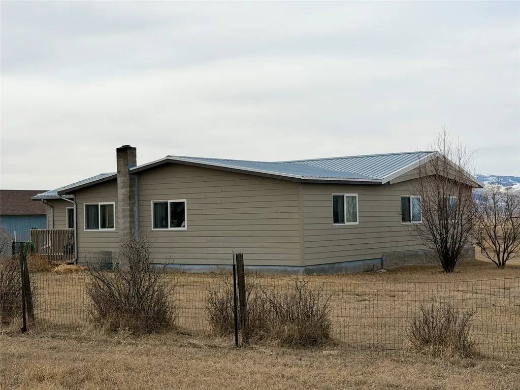 28 Shearer Road White Sulphur Springs MT 59645