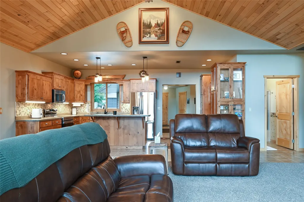 2 Rainbow Court Noxon MT 59853