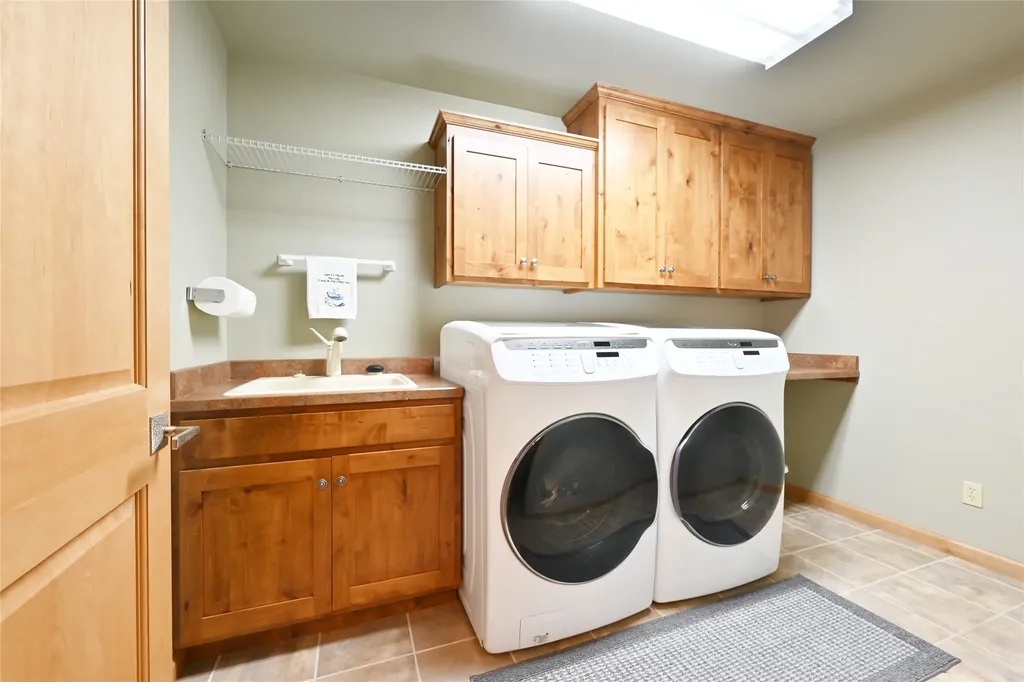 2 Rainbow Court Noxon MT 59853