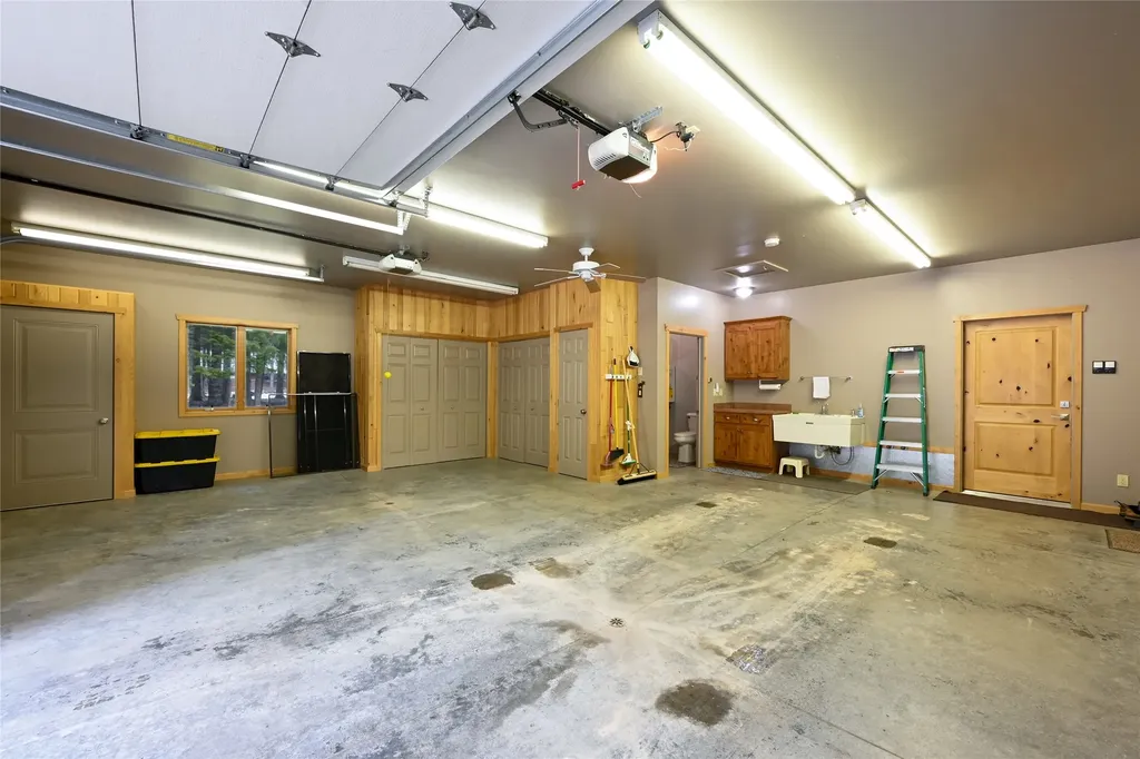 2 Rainbow Court Noxon MT 59853