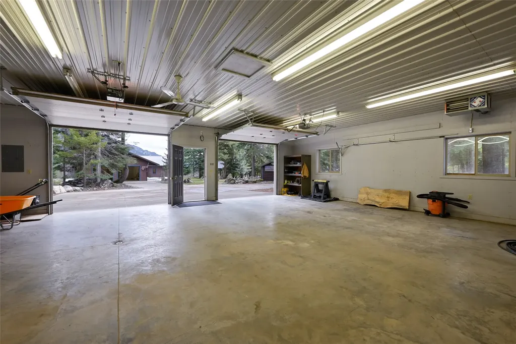 2 Rainbow Court Noxon MT 59853