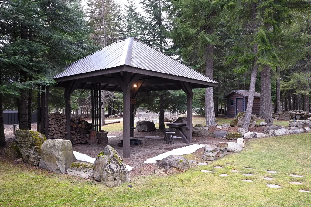 2 Rainbow Court Noxon MT 59853