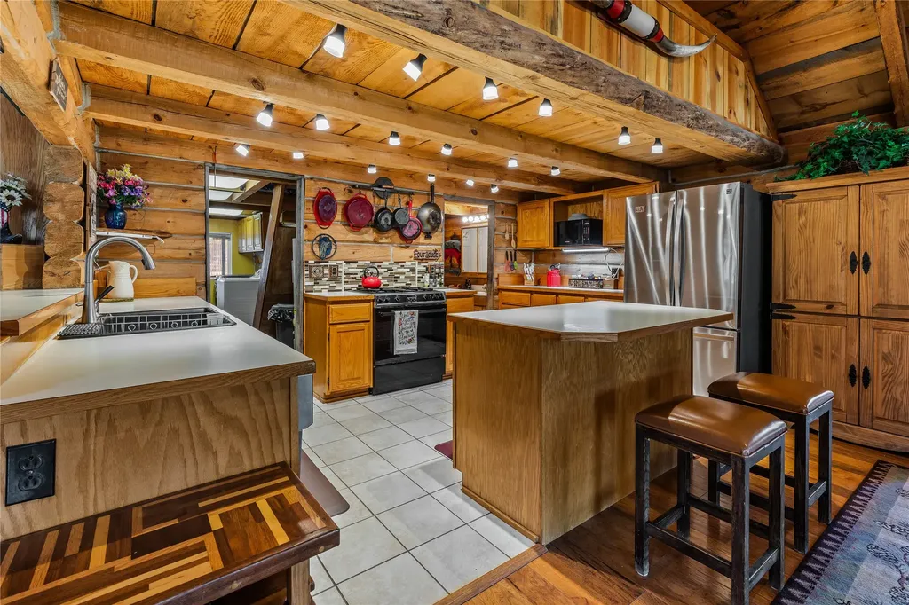 443 N Gold Creek Loop Hamilton MT 59840