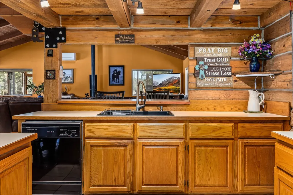 443 N Gold Creek Loop Hamilton MT 59840