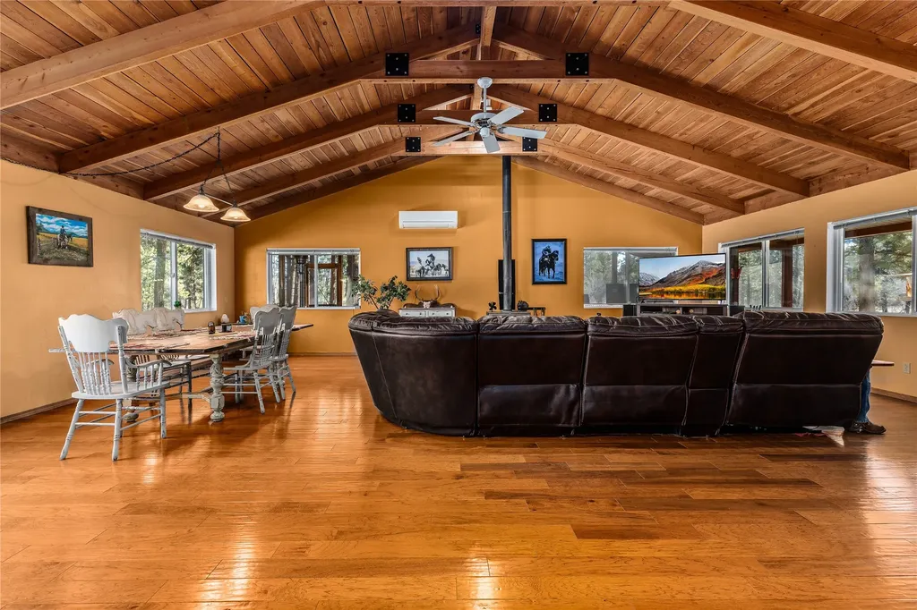 443 N Gold Creek Loop Hamilton MT 59840