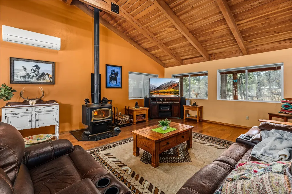 443 N Gold Creek Loop Hamilton MT 59840