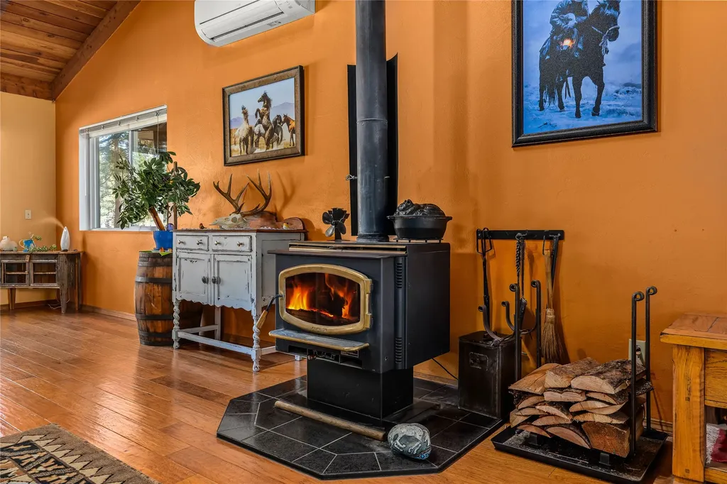 443 N Gold Creek Loop Hamilton MT 59840