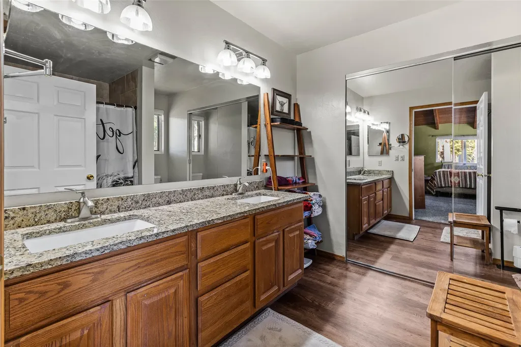 443 N Gold Creek Loop Hamilton MT 59840