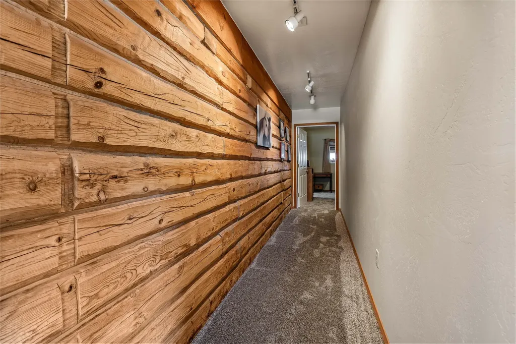 443 N Gold Creek Loop Hamilton MT 59840