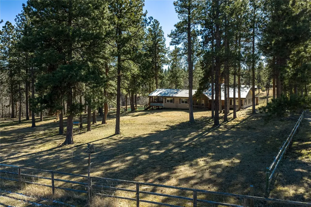 443 N Gold Creek Loop Hamilton MT 59840