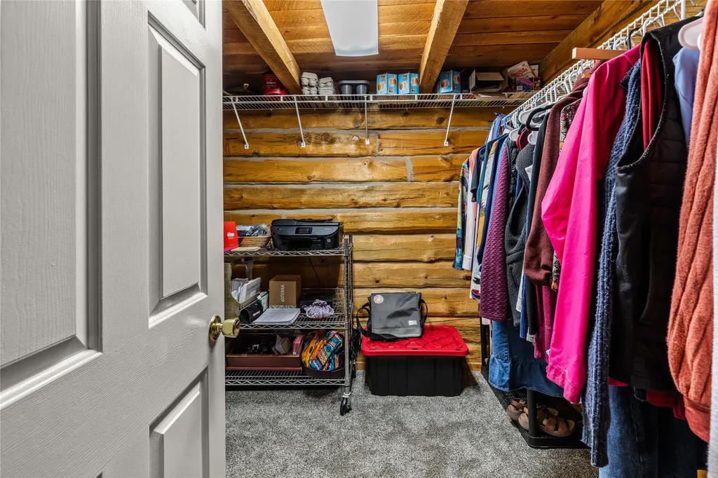 443 N Gold Creek Loop Hamilton MT 59840