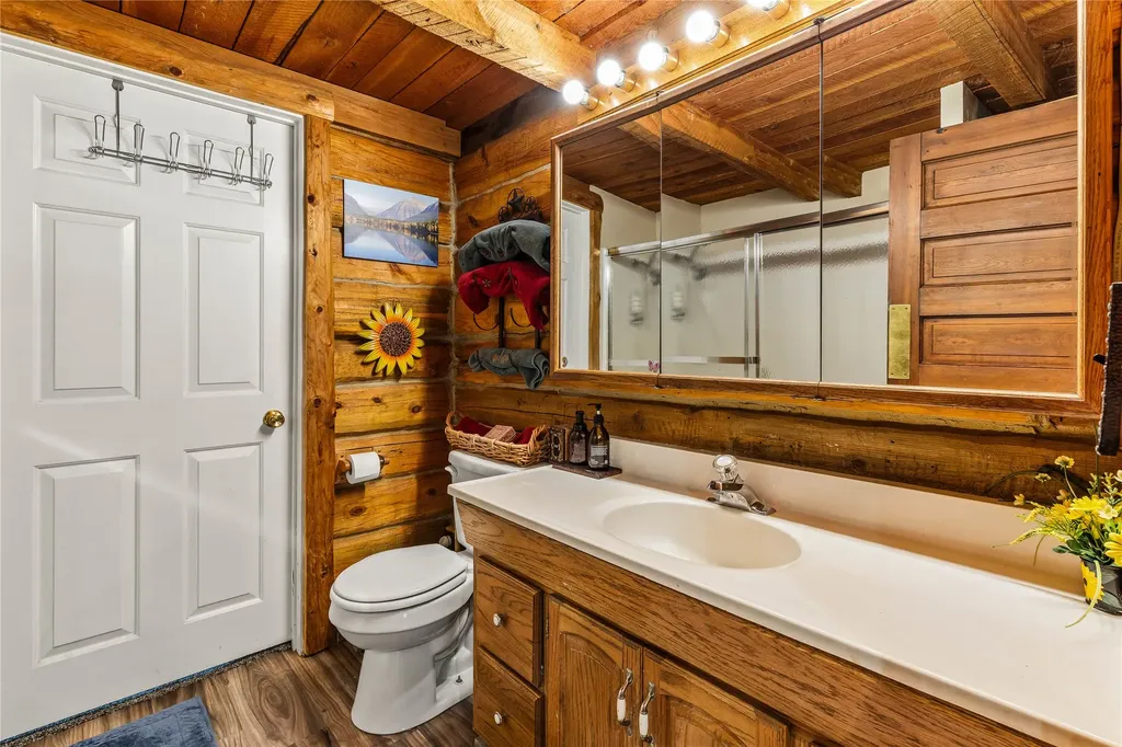 443 N Gold Creek Loop Hamilton MT 59840