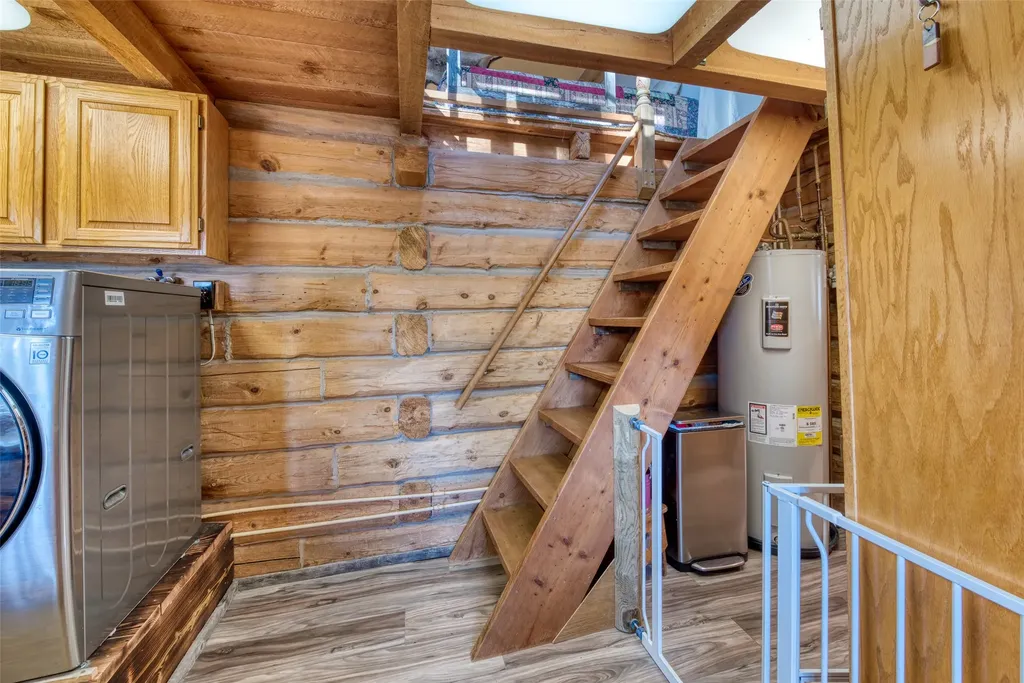 443 N Gold Creek Loop Hamilton MT 59840