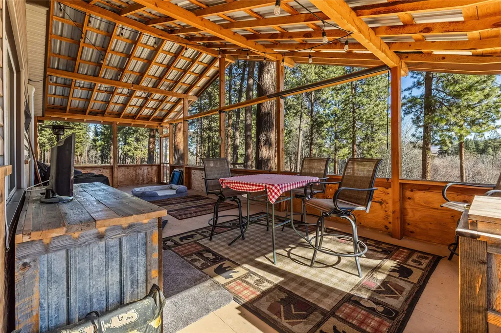 443 N Gold Creek Loop Hamilton MT 59840