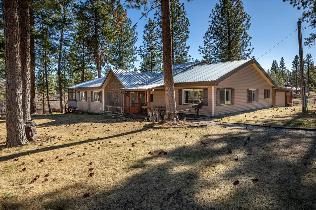 443 N Gold Creek Loop Hamilton MT 59840
