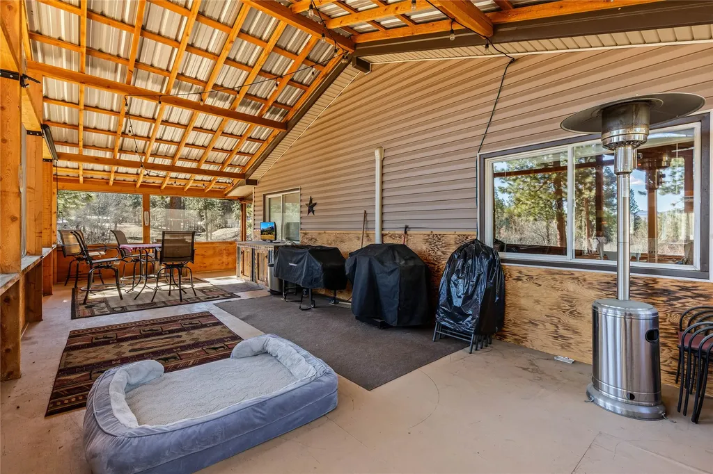 443 N Gold Creek Loop Hamilton MT 59840