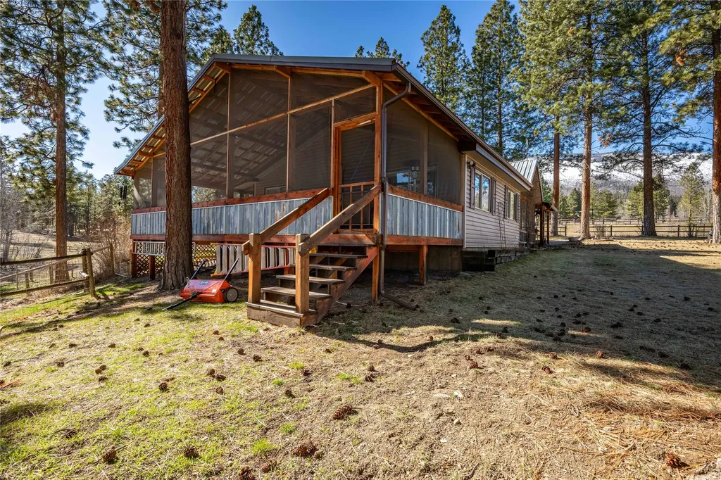 443 N Gold Creek Loop Hamilton MT 59840