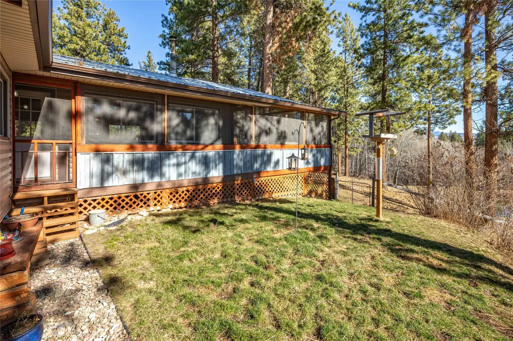443 N Gold Creek Loop Hamilton MT 59840