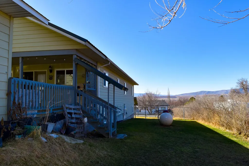 1401 12th Avenue E Polson MT 59860