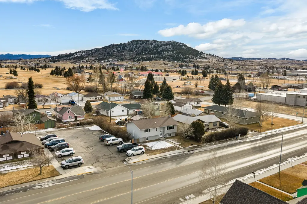 1112 Dewey Boulevard Butte MT 59701