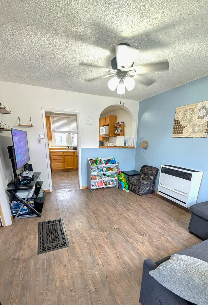 407 W Riggs Street East Helena MT 59635