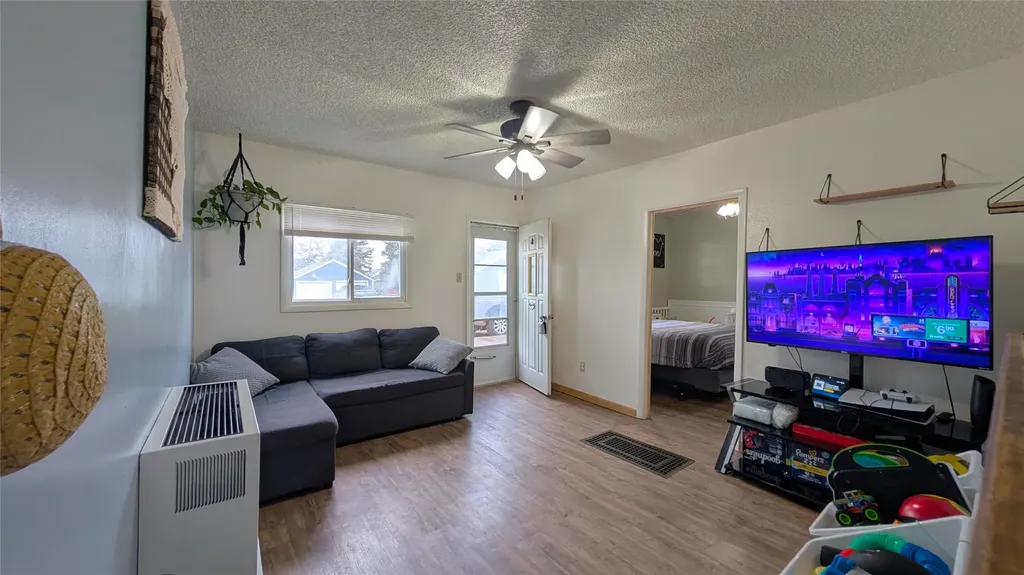 407 W Riggs Street East Helena MT 59635