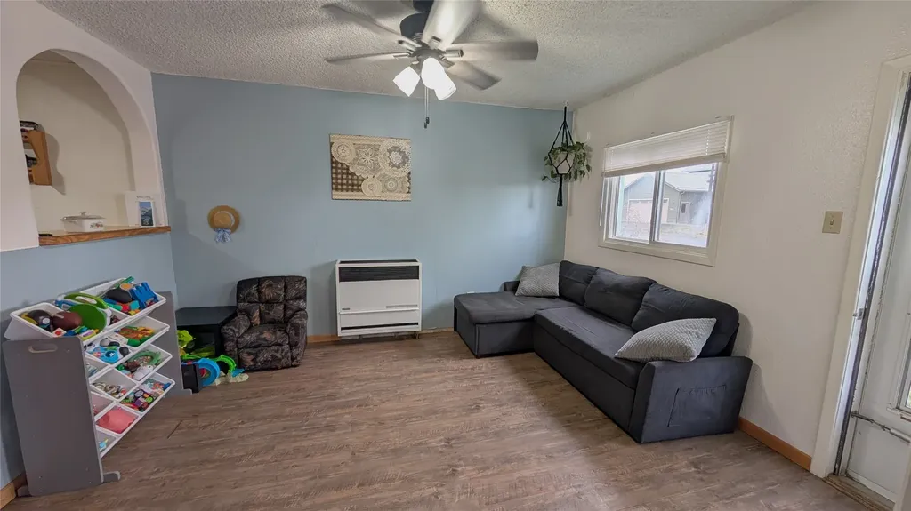 407 W Riggs Street East Helena MT 59635
