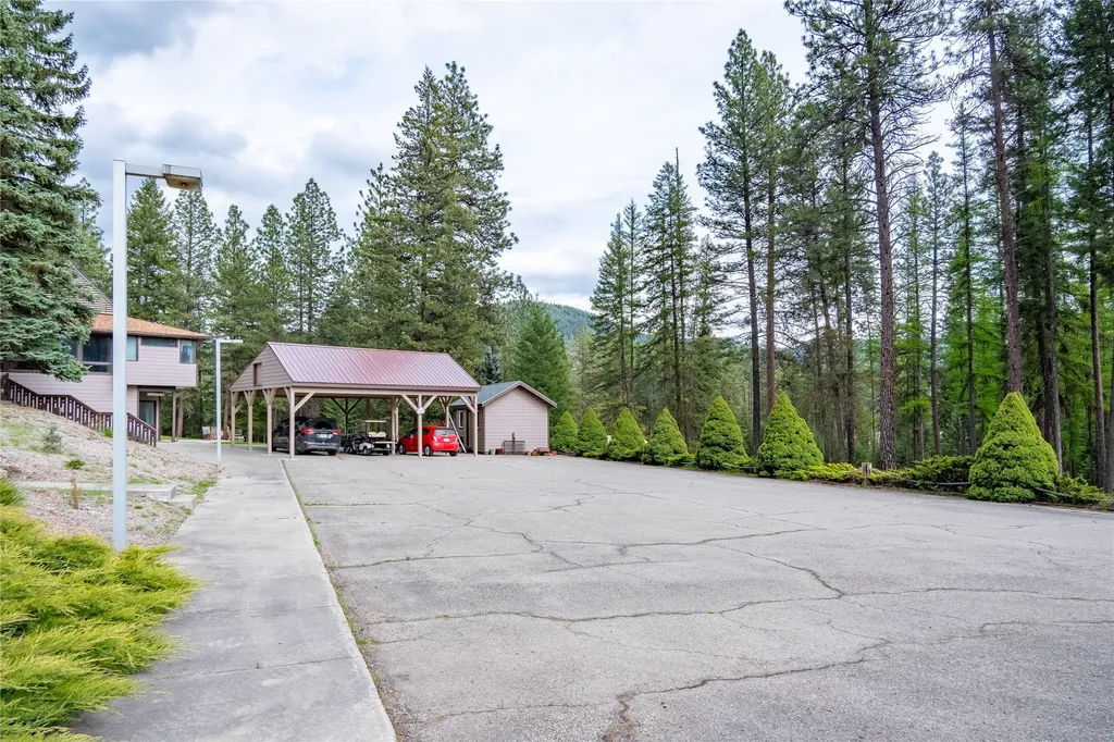 129 Airfield Road Libby MT 59923