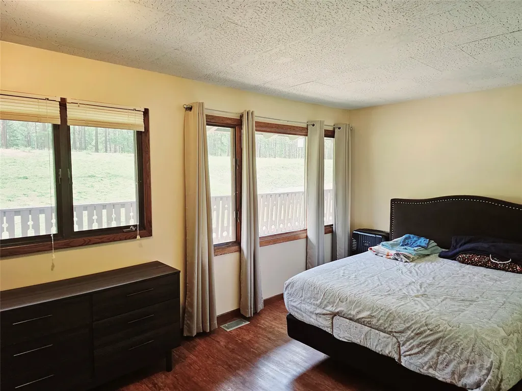 129 Airfield Road Libby MT 59923
