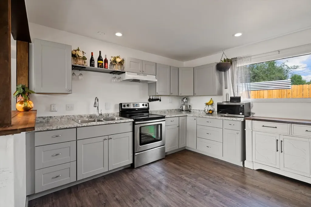 715 8th Street E Kalispell MT 59901