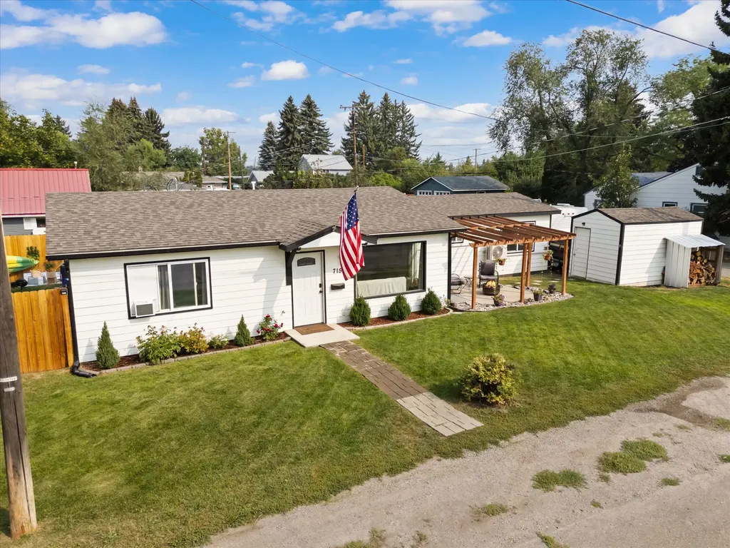 715 8th Street E Kalispell MT 59901