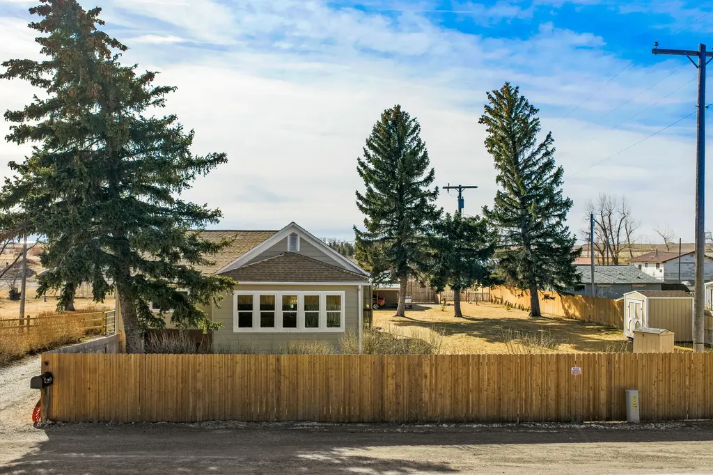 18 Us Highway 408 Fairfield MT 59436