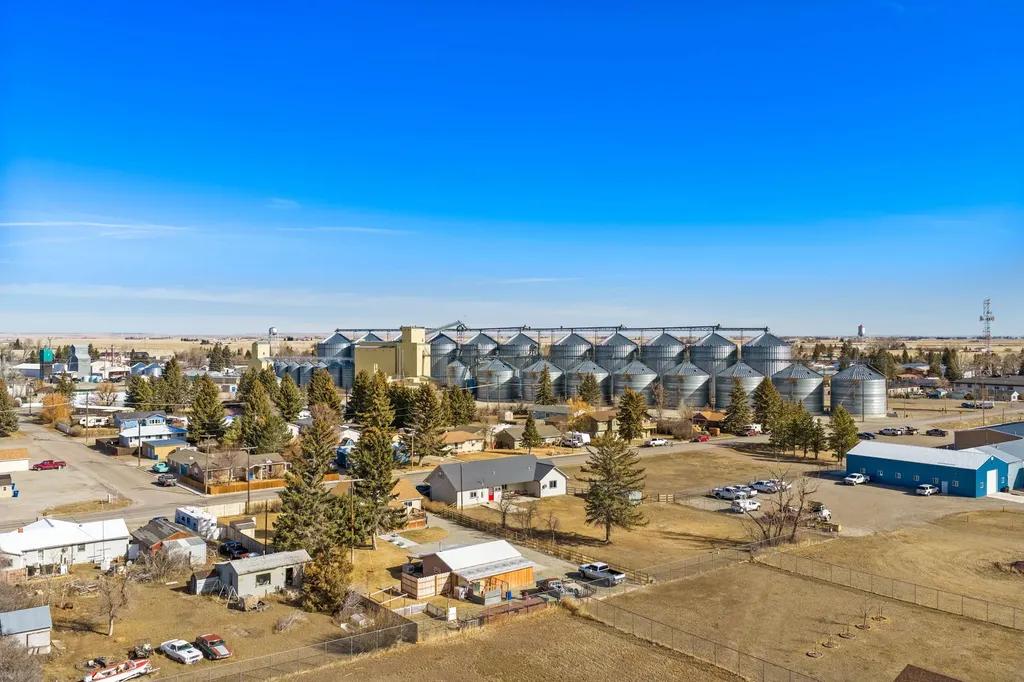 18 Us Highway 408 Fairfield MT 59436