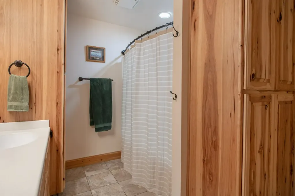 14300 Cambridge Road Bonner MT 59823