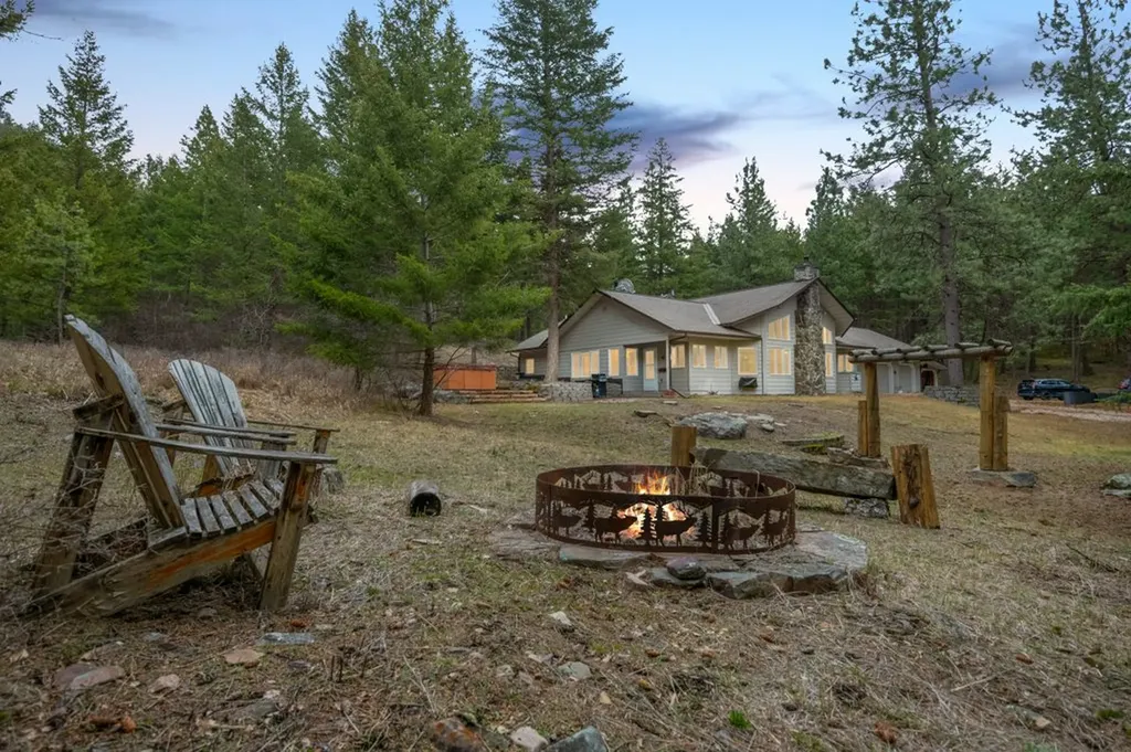 14300 Cambridge Road Bonner MT 59823