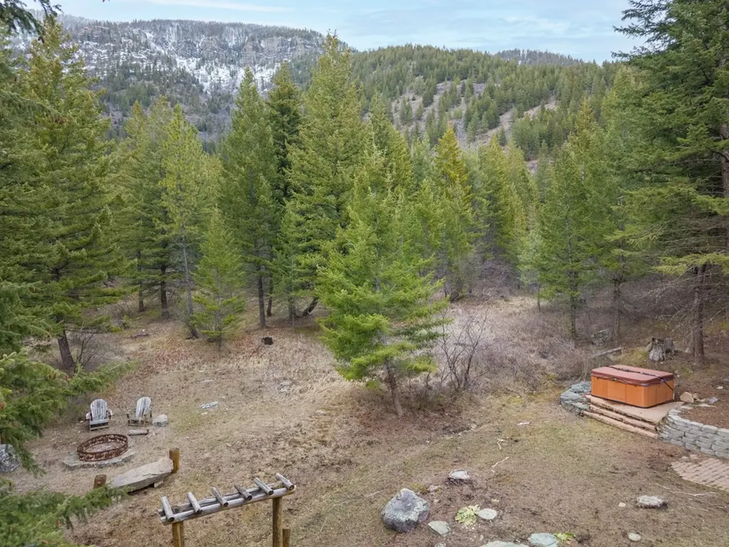 14300 Cambridge Road Bonner MT 59823