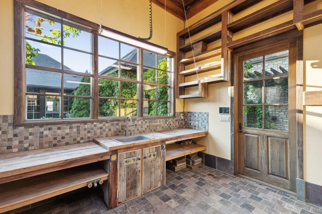 2722 Contour Road Missoula MT 59802