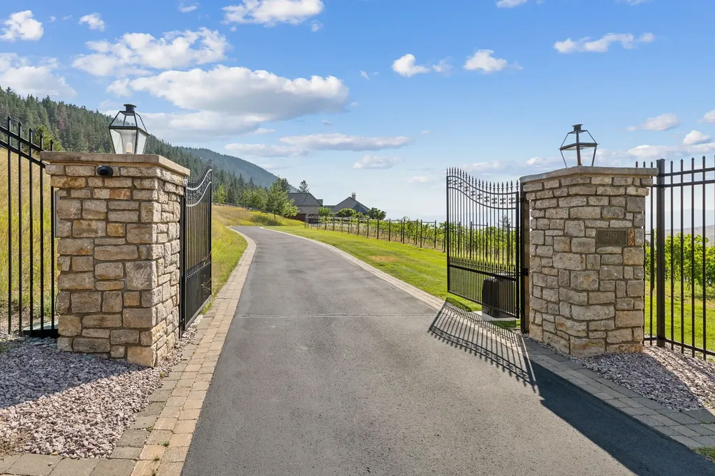 2722 Contour Road Missoula MT 59802
