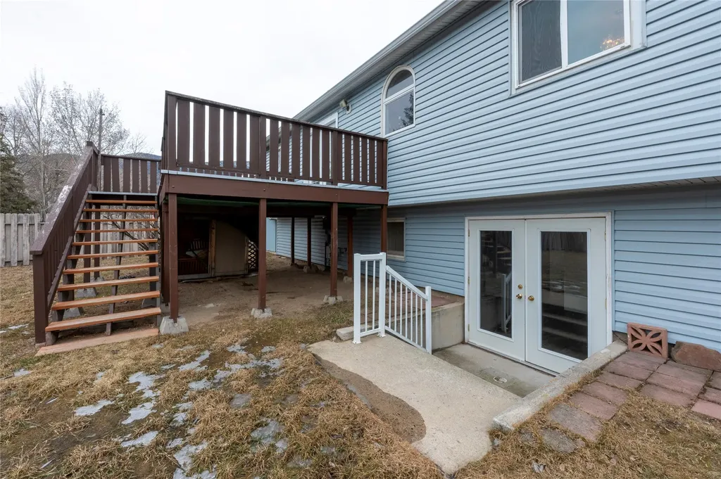 17 Earth Lane Butte MT 59701