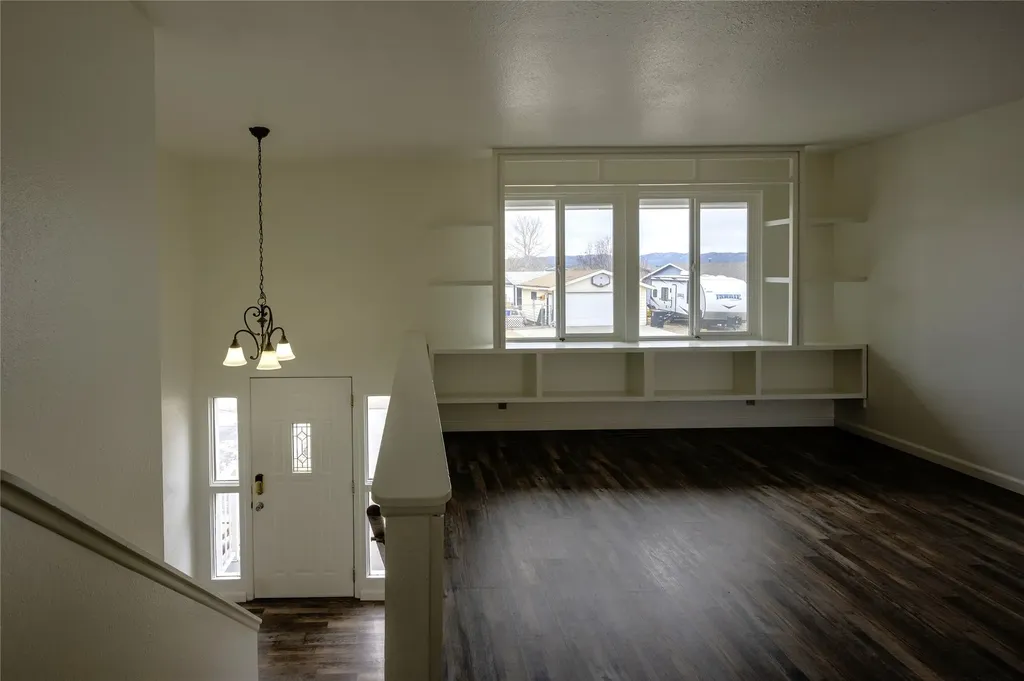 17 Earth Lane Butte MT 59701